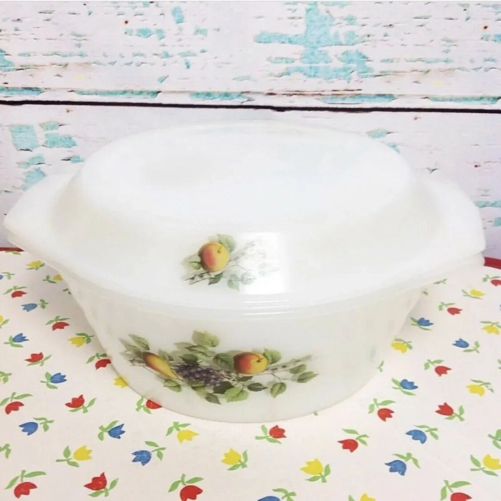 Arcopal French Milk Glass Large Round Casserole Dish Fruits Pattern Lid Vintage